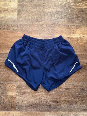 Varsity shorts navy (hotty hot look) YOUTH LARGE GUC